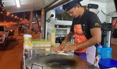 หนุ่มใหญ่สู้ชีวิต ขายโรตีทหารผ่านศึกสูตรอโยธยา ขาประจำ-ขาจรแห่ซื้อ