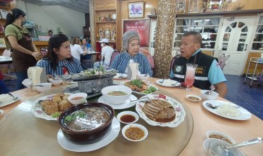 เปิดตำนานความอร่อย 90 ปี " เป็ดพะโล้ โกเท้"ระดับมิชลิน ถิ่นนครปฐม