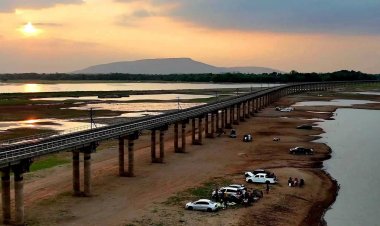 เขื่อนป่าสักฯวิกฤติ น้ำแห้งขอด ตอม่อสะพานโผล่ จุดเช็กอินสุดอันซีนลพบุรี