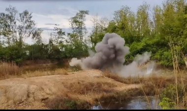 ครูนักเรียนเมืองทัพทันผวา!! พบลูกระเบิดอยู่ในโรงเรียน