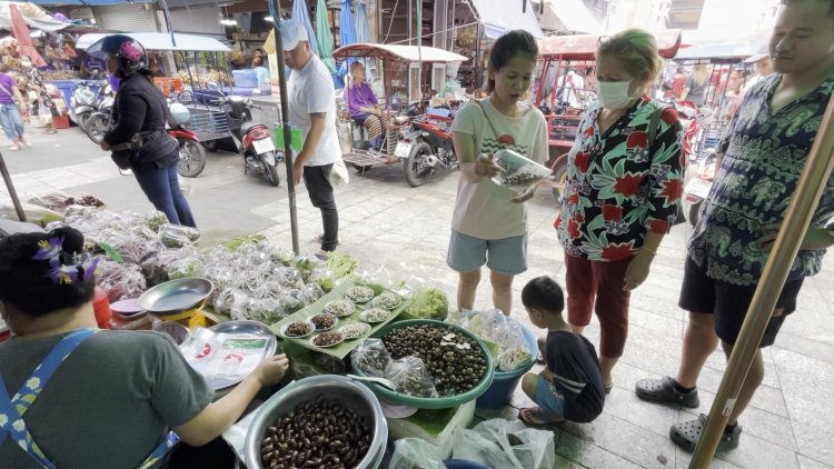 เห็ดเผาะฝนแรกแห่งปีเมนูเด็ดอาหารพื้นบ้านราคาพุ่งกก.ละ 800 บาท