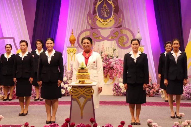นายกเหล่ากาชาดจังหวัดตากนำคณะร่วมบันทึกเทปถวายพระพรชัยมงคลพระบรมราชินี