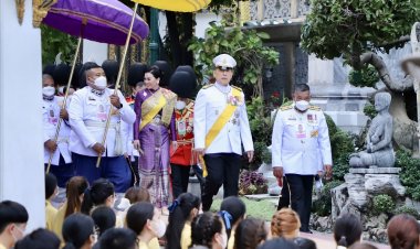 “ในหลวง”เสด็จฯ พระราชพิธีเฉลิมพระชนมพรรษาสมเด็จพระนางเจ้า ฯ พระบรมราชินี