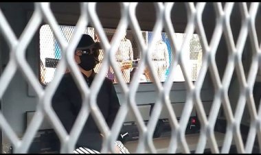 "ซ้อแทน"โดน 2 ข้อหาหนัก เจ้าหนี้พิเรนท์ ตร.ฝากขัง ยันไม่มีแบ็กหนุน