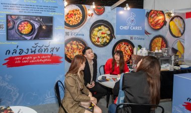เชฟแคร์ส โชว์แนวคิด 'กล่องนี้ดีที่สุข' ส่งต่อความรัก-ความอร่อย ตอกย้ำการช่วยเหลือสังคม ร่วมมหกรรมอาหาร THAIFEX – Anuga Asia 2024