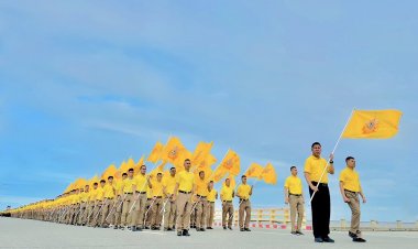 พสกนิกรชลบุรีพร้อมใจเดิน วิ่ง ปั่น เชิญธงตราสัญลักษณ์เฉลิมพระเกียรติในหลวง