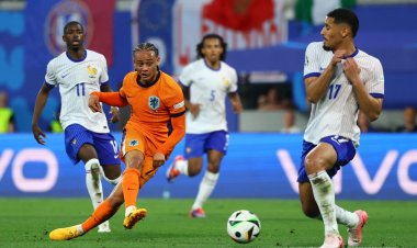 'อัศวินสีส้ม' เจ๊า 'ตราไก่ ไร้สกอร์ จ่อควงคู่เข้ารอบบอลยูโร 2024