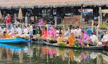 " เที่ยวชุมชน ยลวิถี "ชวนใส่ชุดไทย ทำบุญตักบาตรพระทางเรือ ท่องเที่ยวทางวัฒนธรรม ตลาดน้ำปีกกา