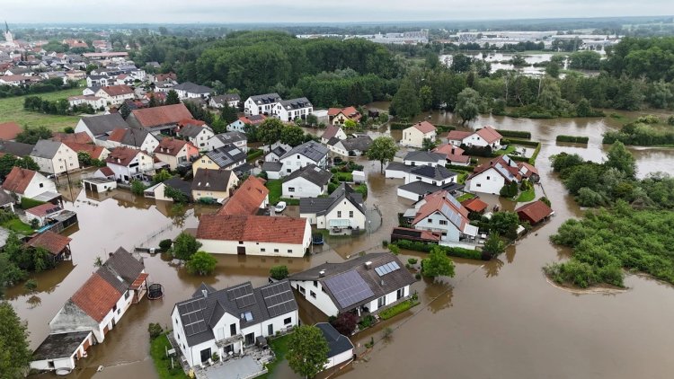 ฝนถล่มภาคใต้เยอรมนี น้ำท่วมหนัก ดับแล้ว 4 ศพ อพยพนับพัน