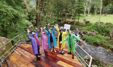 เที่ยวหน้าฝน ททท. ร่วมกับอุทยานฯภูสอยดาว แจกเสื้อกันฝน..ฟรี 1,000 สิทธิ์เท่านั้น