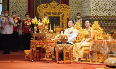 “ในหลวง-พระราชินี” ทรงบำเพ็ญพระราชกุศลเฉลิมพระชนมพรรษา 6 รอบ