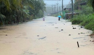 ฝนถล่มตราดข้ามคืน น้ำทะลัก บ่อไร่-เขาสมิง-สะตอ หลายตำบลท่วมสูงเกือบ 1 เมตร