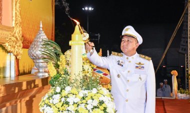 พ่อเมืองชลบุรีนำจุดเทียนถวายพระพรชัยมงคลพระบาทสมเด็จพระเจ้าอยู่หัว
