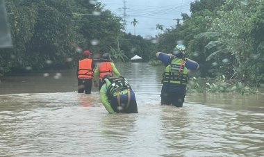 ฝนถล่มจันทบุรี 2 วันติด 4 อำเภอจมบาดาล พบผู้เสียชีวิตแล้ว 1 ศพ
