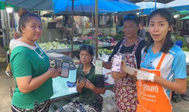 แม่ค้าโหลดแอปฯ ทางรัฐรอ พร้อมลงทะเบียนรับเงินดิจิทัล 10,000 บาท