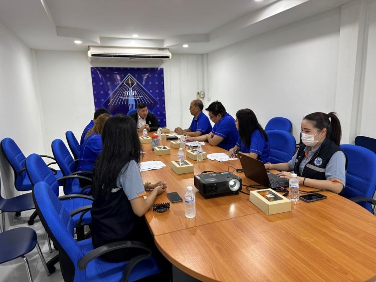 อบรมความรู้เกี่ยวกับกองทุนประกันวินาศภัยแก่บุคลากรสำนักงาน คปภ. จังหวัดเลย