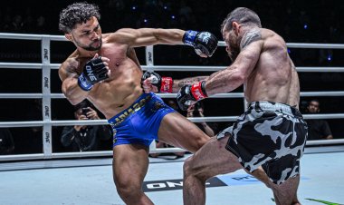 เดือดจัดทุกอณู! “จาร์เร็ด” เชือดนิ่ม “กุสตาโว” ขึ้นแท่นเจ้าบัลลังก์ MMA รุ่นสตรอว์เวต เฉพาะกาล