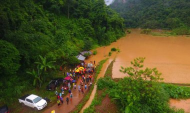 แม่ฮ่องสอนอ่วมฝนตกหนักน้ำป่าทะลักท่วมเดือดร้อน 2,214 ครอบครัว