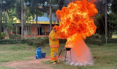 ท้องถิ่นเข้าฝึกแผนเผชิญเหตุในโรงเรียนปราจีนบุรีเพื่อความปลอดภัย