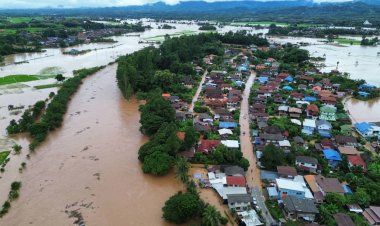 "น่าน" อ่วมน้ำท่วม 8 อำเภอ มวลน้ำมหาศาลจ่อทะลักจมเมือง เตือน ปชช.เตรียมรับมือ