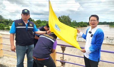 ชลประทานพิจิตรปักธงเหลืองแจ้งเตือนรับมือแม่น้ำน่านสูงขึ้นชั่วโมงละ4ซม.อยู่ต่ำกว่าตลิ่ง1.40เมตร