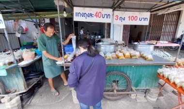 ยะลามีอยู่จริง ข้าวแกง 3 ถุง 100 อิ่มทั้งครอบครัวหมู ถูกใจคนหาเช้ากินค่ำ