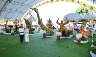 ผู้ว่าฯพิจิตรประกอบพิธีบวงสรวงแม่ย่านางเรือเพื่อความเป็นสิริมงคลในการจัดงาน แข่งเรือชิงถ้วยพระราชทาน