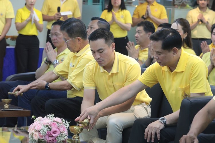 ''รทสช."ส่งสัญญาณปรับครม.ดัน "เอกนัฏ-วชิราภรณ์”นั่งรมต.