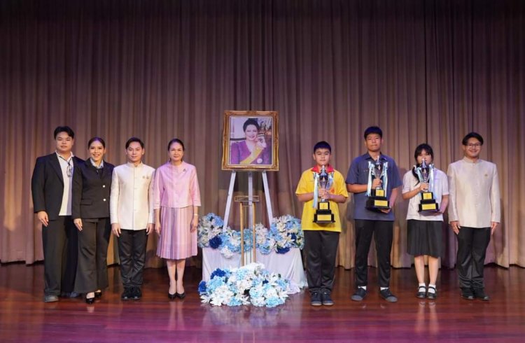 เด็กปทุมฯคว้ารางวัลประกวดวาดภาพเทิดพระเกียรติ ชิงถ้วยพระราชทาน