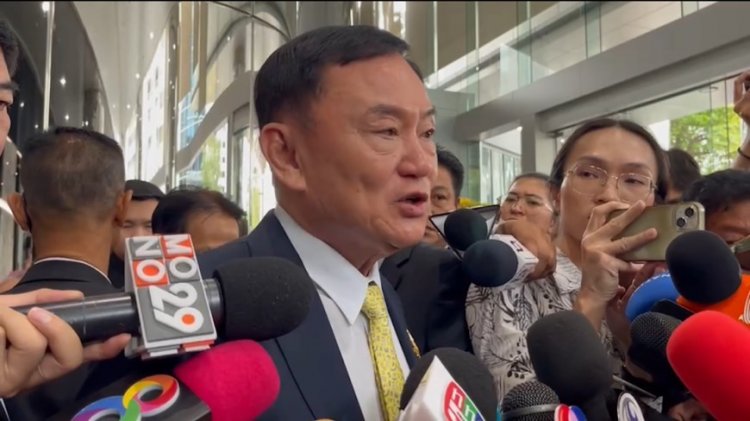“ทักษิณ” ไฟเขียว “ปชป.” ร่วมรัฐบาล ชี้เสียงต้องมากพอให้มีเสถียรภาพ