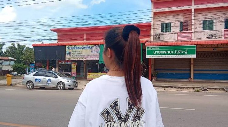 สาวเสียขวัญ!!เปิดร้านน้ำได้ 3 อาทิตย์ เจอมือมืดเขียนคำหยาบที่ป้าย