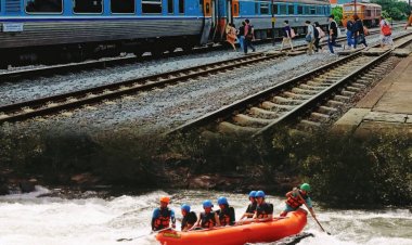 ทริปไป-กลับรถไฟล่องแกงหินเพิงได้ในวันเดียว