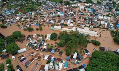 "อนุทิน"เน้นย้ำต้องเข้าช่วยผู้ประสบภัยน้ำท่วมเชียราย-เชียงใหม่ อย่างรวดเร็ว