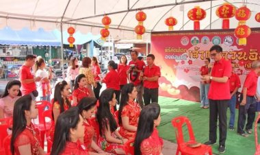 คึกคัก! แห่คัดเลือกองค์สมมุติเจ้าแม่กวนอิม งานประเพณีแห่เจ้าพ่อเจ้าแม่เมืองอุทัยธานี