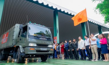 กองทัพภาค2 -มทร. อีสาน ปล่อยขบวนรถขนธารน้ำใจช่วยผู้ประสบภัยอีสาน