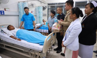 ผู้ว่าฯ นราธิวาส รุดเยี่ยมให้กำลังใจทพ. 8 นายบาดเจ็บเหตุคนร้ายบึ้มระแงะ