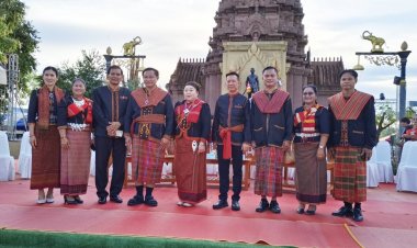 การแถลงข่าว"สื่อมวลชน"แท้  vsการแถลงข่าวเทียม