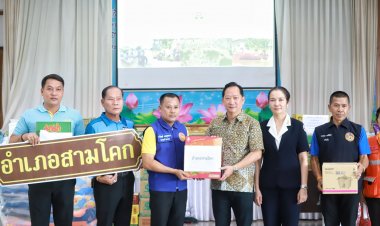 ธารน้ำใจชาวปทุมธานีหลั่งไหลช่วยผู้ประสบภัยน้ำท่วมภาคเหนือ