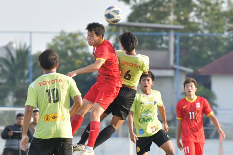 ทีมชาติไทย U17 อุ่นเครื่องทดสอบทีมเจ๊า คีร์กิซสถาน 2-2