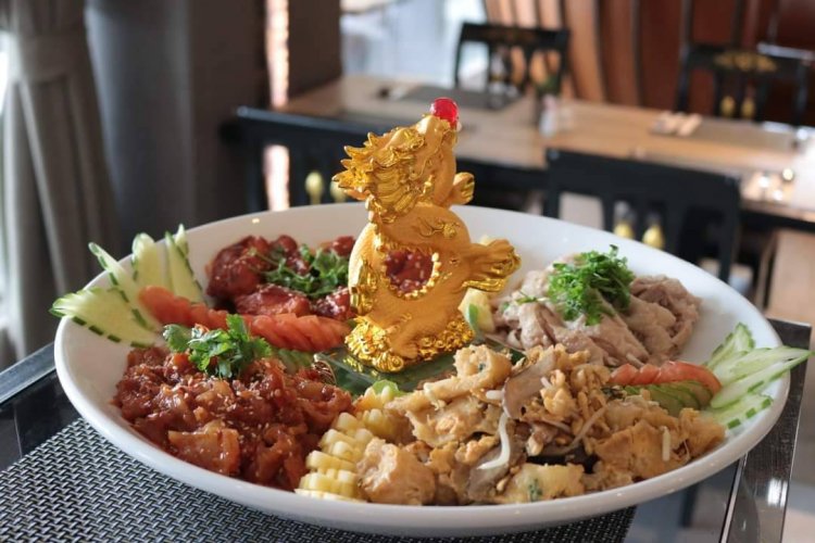 ฉลองวันชาติจีน 1ต.ค.นี้กับอาหารจีนชุดฮ่องเต้ ที่ ห้องอาหารออเดย์ ไดนิ่ง โรงแรมเฮอริเทจ เชียงราย