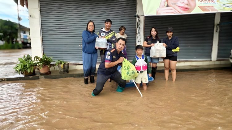 คปภ.จับมือพันธมิตรลงพื้นที่ชวยเหลือผู้ประสบภัยน้ำท่วมเชียงราย-เชียงใหม่