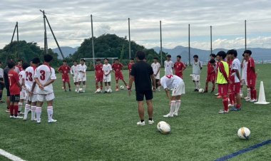 เจแปนสไตล์! “เจฟ-เมย์เซย์” ชื่นชม 2 เยาวชนไทยอัพสกิลฝีเท้าที่ญี่ปุ่น