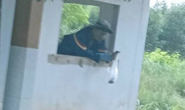 ชาวบ้านหนองโพรงผวาชายชุดดำซุ่มข้างทางเข้า-ออกระหว่างหมู่บ้าน