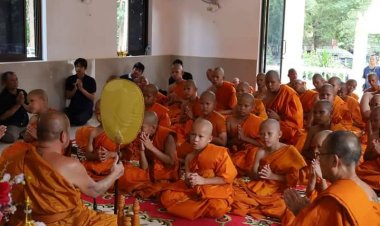 เพื่อนนักเรียนโรงเรียนวัดเขาพระยาร่วมบรรพชา​สามเณร​ อุทิศ​ส่วนกุศล​ให้ 23 ครู-นักเรียน