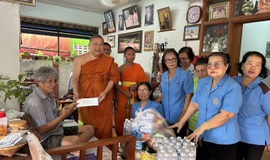 "ครูบาชัย"นำกลุ่มลูกศิษย์ออกผู้สูงอายุ ผู้ป่วยติดเตียง ผู้พิการในชุมชนมณีไพรสณฑ์แม่สอด