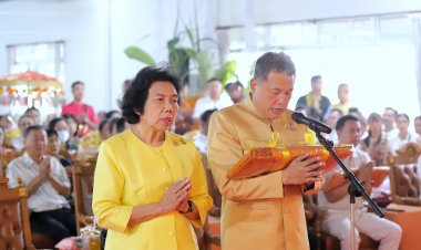 สมเด็จพระมหาวีรวงศ์ ปลัดเก่ง ผู้มีจิตศรัทธา ร่วมทอดกฐินสามัคคีวัดบางหลวงหัวป่าปทุมธานี  ยอดรวม  8,350,506   บาท