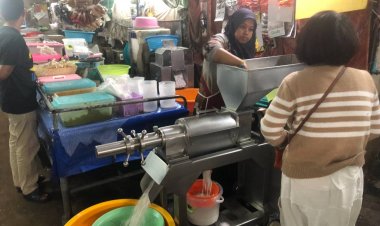 ผู้บริโภคยะลากระทบหนักมะพร้าวแก่ผลผลิตน้อย กะทิสดราคาพุ่งกก.ละ120