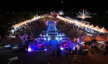 ยิ่งใหญ่อลังการพิธีเปิด “งานเทศกาลอาหารทะเลปลอดภัย เพื่อส่งเสริมการท่องเที่ยวจังหวัดระนอง”