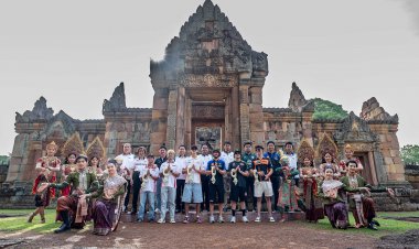 สุดอบอุ่น-ประทับใจ!สิงห์นักบิด MotoGP ทัวร์ย้อนยุค “ปราสาทหินเมืองต่ำ” สัมผัสมนต์ขลังแดนอีสาน