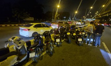 ตำรวจปิดล้อมสกัดจับ "เด็กแว้น" บนถนนวิภาวดี ยึดรถจักรยานยนต์ 68 คัน